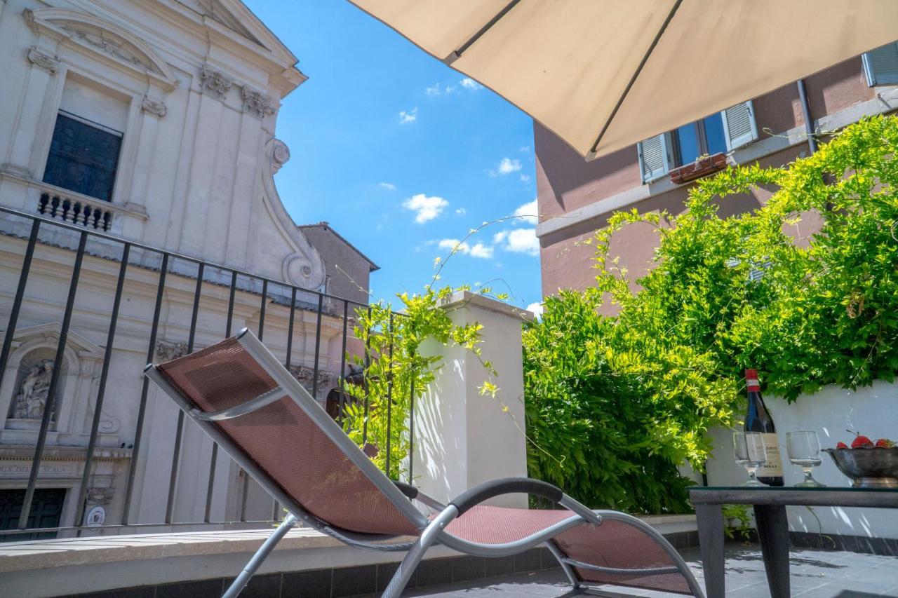 Navona Open Space Rom